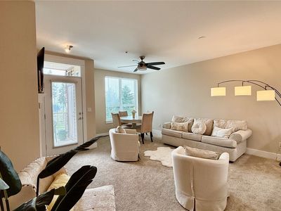 1419 Digby Place #205