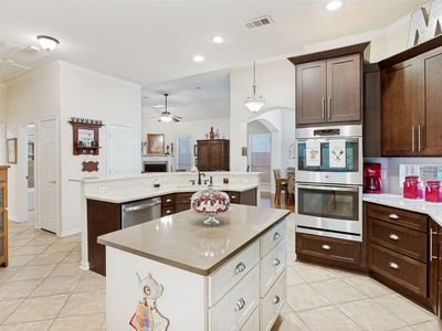 412 Hideaway Ct
