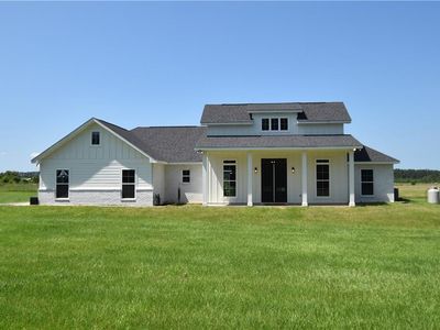 65 Grady Lewis Rd