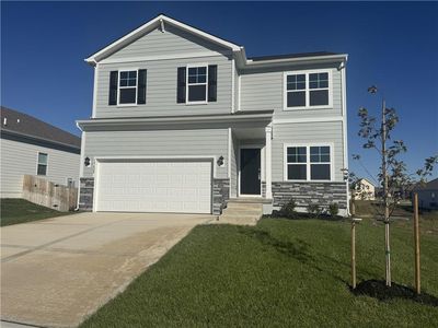 Property at 300 Lake Meadows Dr, Smithville, MO