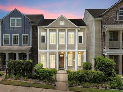 19 E Breezy Way