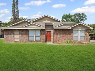 5505 Oak Brook Rd
