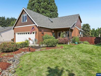 1641 NW Jeffrey Ct