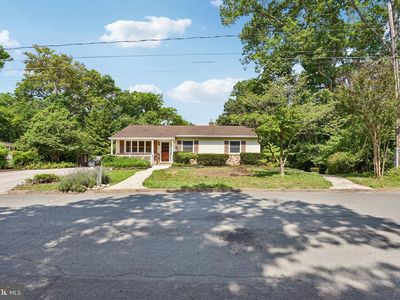 878 Oakdale Cir