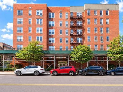 735 Avenue W #6J