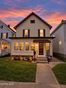 25 Melissa St