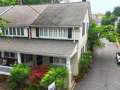 127 Charles St