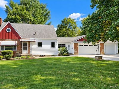 105 Hale Ave