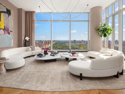 217 W 57th St APT 39B