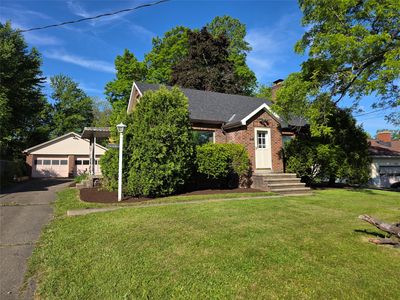 3104 Caughey Rd