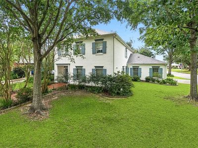 33 Hermitage Dr