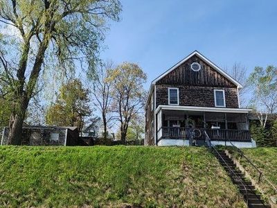 5 Guilmette Street