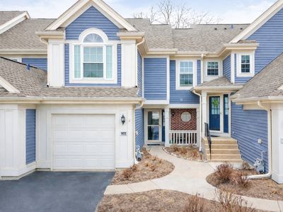 922 Little Falls Ct