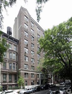 15 W 75th St #PENTHOUSE