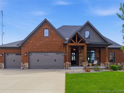 812 Dani Ann Way