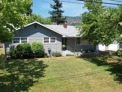 131 Mountain View Ave