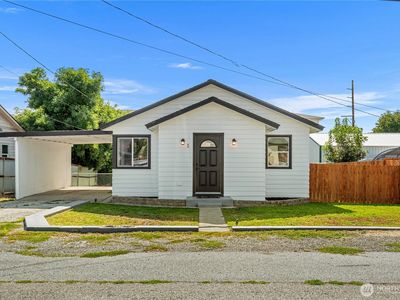 3 Island View Street