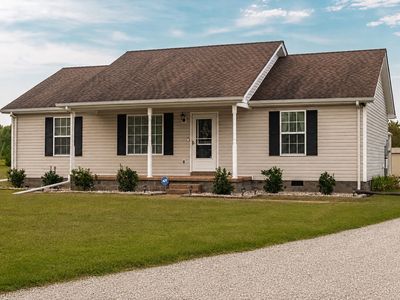 Property at 1008 E Evelyn Ct, Portland, TN