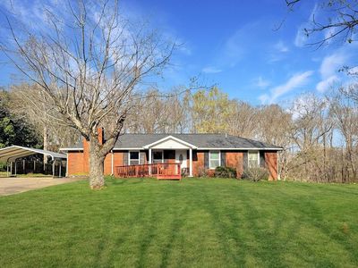 75 Towering Oaks Dr