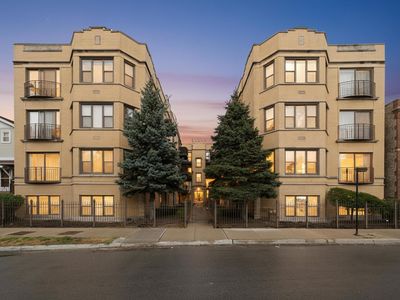 3008 W Addison St APT 3S