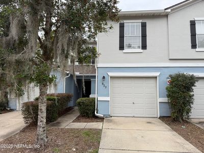 827 BLACK CHERRY Drive S