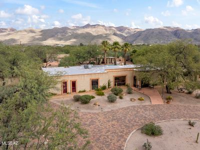 11101 E Calle Vaqueros