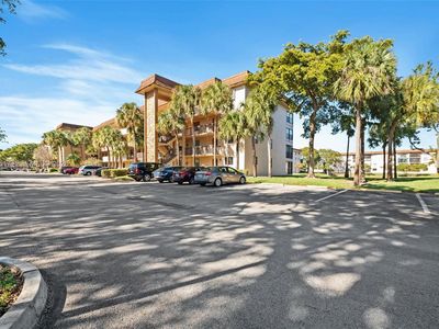4950 E Sabal Palm Blvd APT 310
