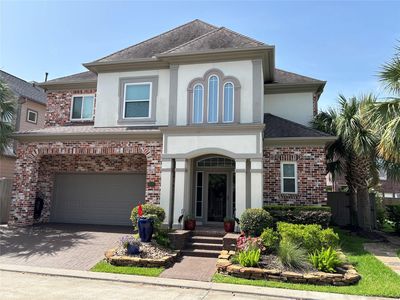 1407 Waterside Dr