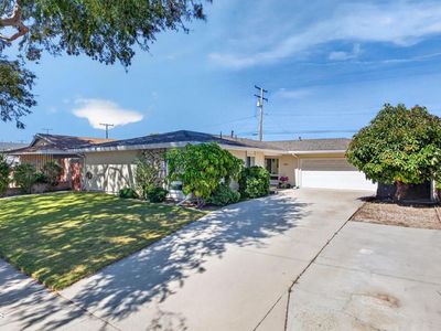 766 Montgomery Ave