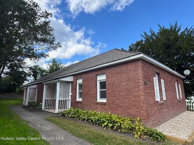 103 E Chester Street