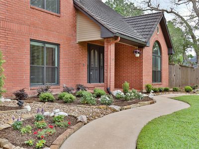 110 Rosewood St