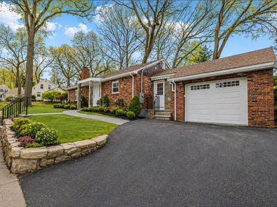 78 Windemere Cir