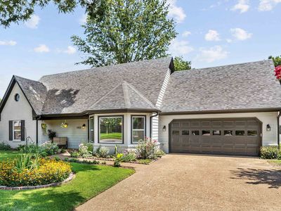 3450 Sunswept Dr
