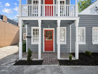 609 Carteret St