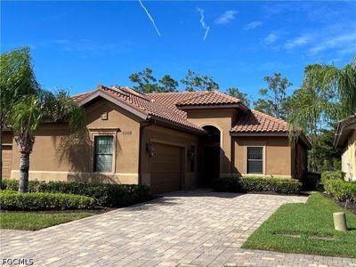 11108 Esteban Dr