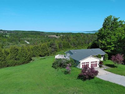 415 Alcan Dr