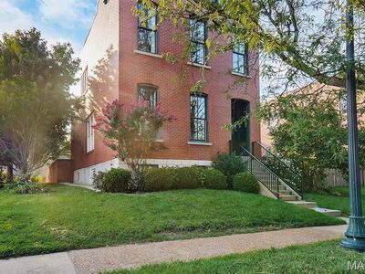 1315 Dolman St