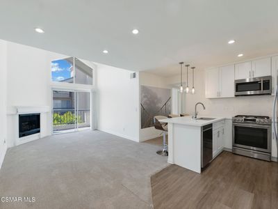 5535 Canoga Ave APT 320