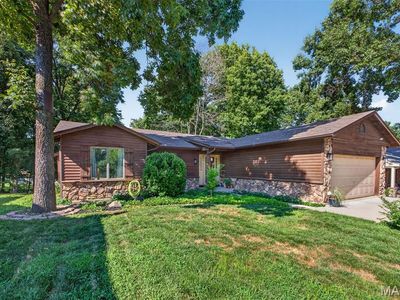 854 Meadowview Ln