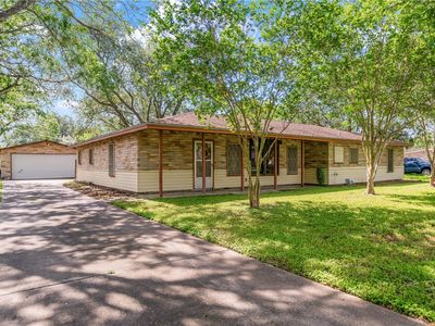 749 W Wildwood Dr