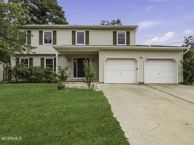 829 Mizzen Avenue