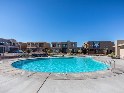 4936 N Arcadian Shores Dr