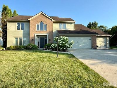 11909 Eagle Creek Ln