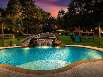 906 Vista Del Lago Dr