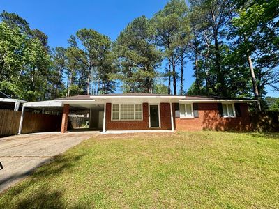 6108 King William Dr