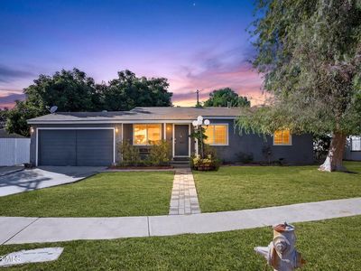 8330 Stansbury Ave