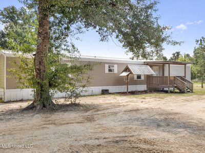 312 Ridge Rd N