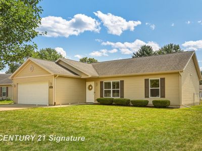 2187 Moonglow Ct