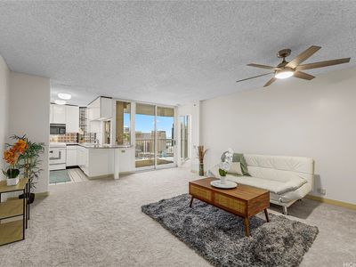 1212 Nuuanu Ave APT 2402