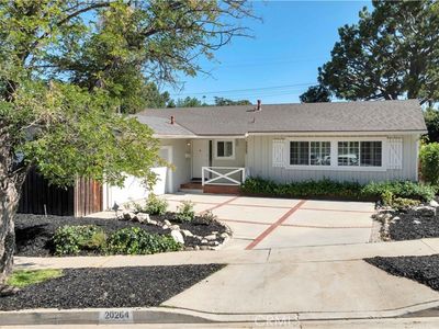 Property at 20264 Aetna St, Woodland Hills, CA